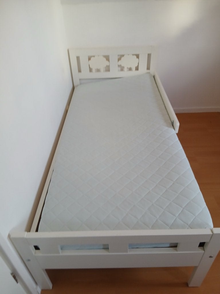 Peuterbed Ikea, Kinderen en Baby's, Ophalen, Gebruikt, 70 tot 85 cm, 140 tot 160 cm