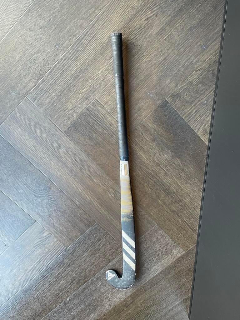 Adidas Zaalhockeystick 87cm lang, Sport en Fitness, Hockey, Ophalen of Verzenden, Gebruikt, Stick