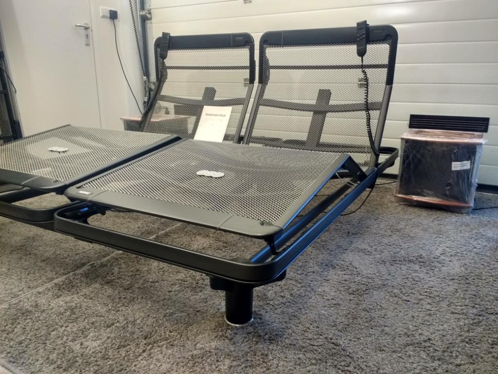 Prachtige Auping Royal M2! Gratis bezorgen en monteren!, Verstelbaar, Verzenden, Zwart, Auping refurbished