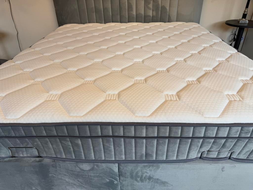 Boxspring/Baza met opbergruimte 180cm Direct/leverbaar E7100, Huis en Inrichting, #Boxspring#Opbergbox#opbergruimte#Bazabox#180#Grijs