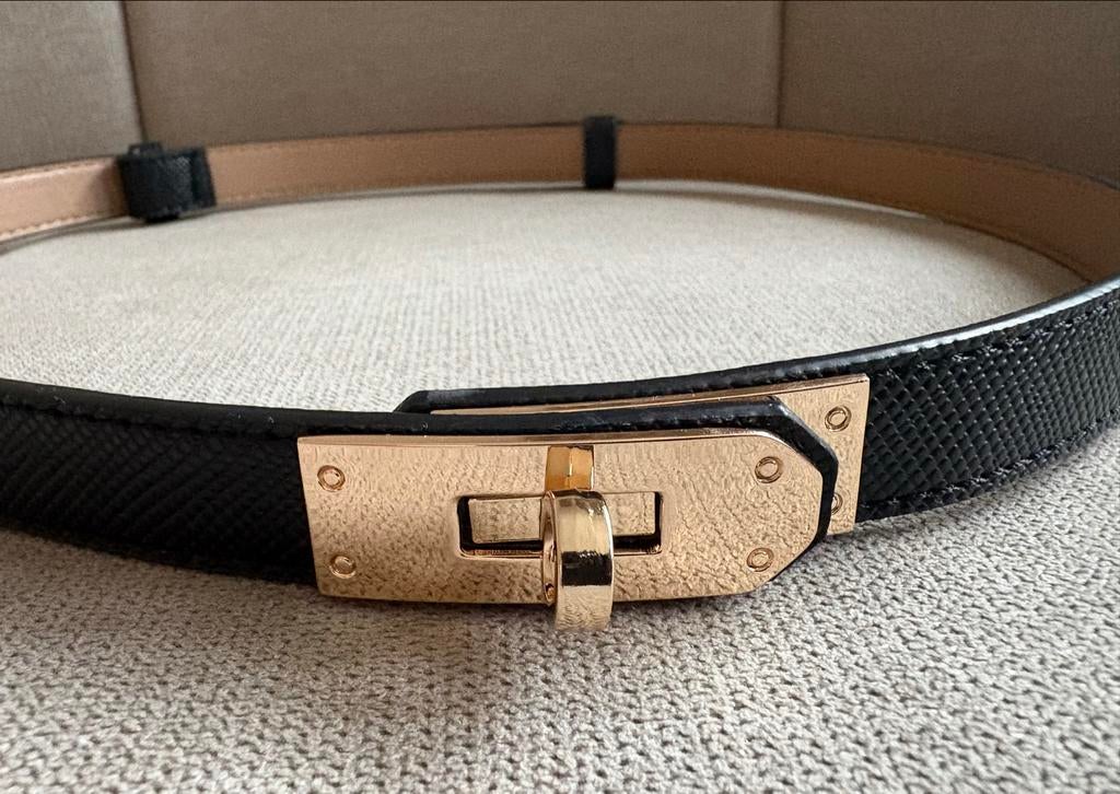 Elegante zwarte riem met gouden gesp, Minder dan 3 cm, Zwart, Tailleriem, Ophalen of Verzenden