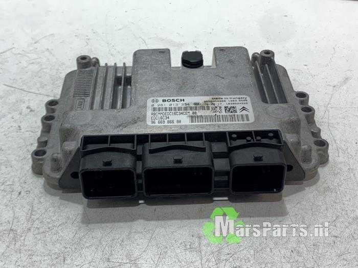 Computer Motormanagement van een Citroen C4 Picasso