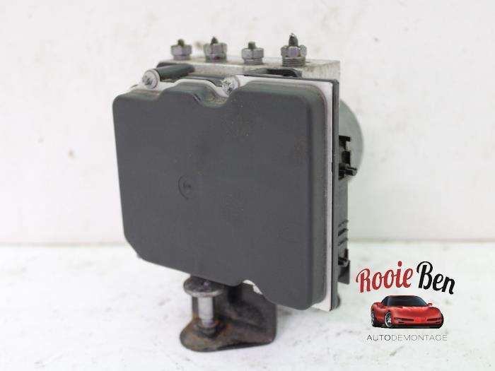 ABS Pomp van een Renault Wind, Gebruikt, -, Renault, -