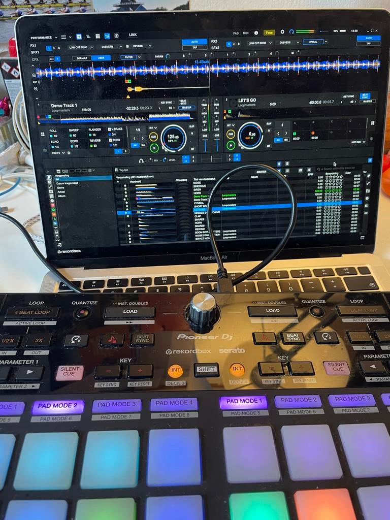Pioneer DDJ XP2 incl. kabels en UDG tas- Topstaat!, Ophalen of Verzenden, Zo goed als nieuw, Dj-set, Pioneer