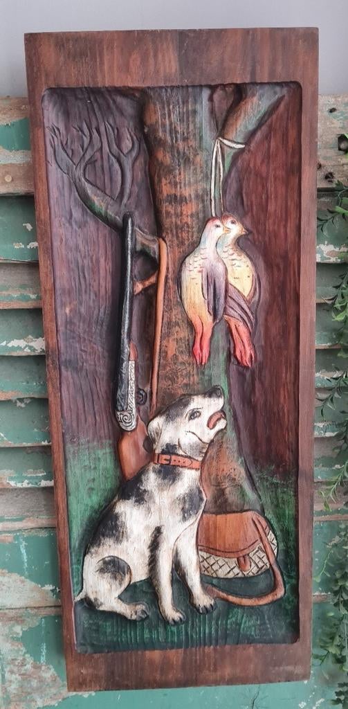 Handgesneden houten jachttafereel, Ophalen