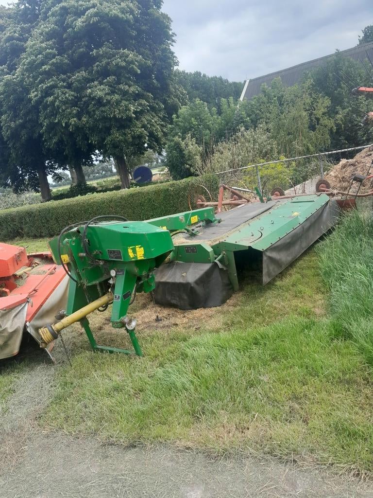 John deere / kuhn 331, Ophalen of Verzenden