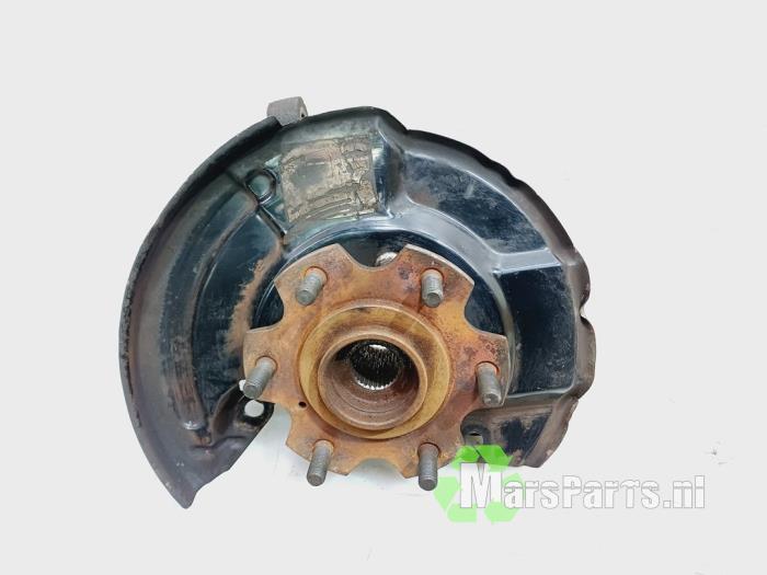 Fusee rechts-voor van een Mitsubishi Pajero, Gebruikt, -, -, Ophalen of Verzenden