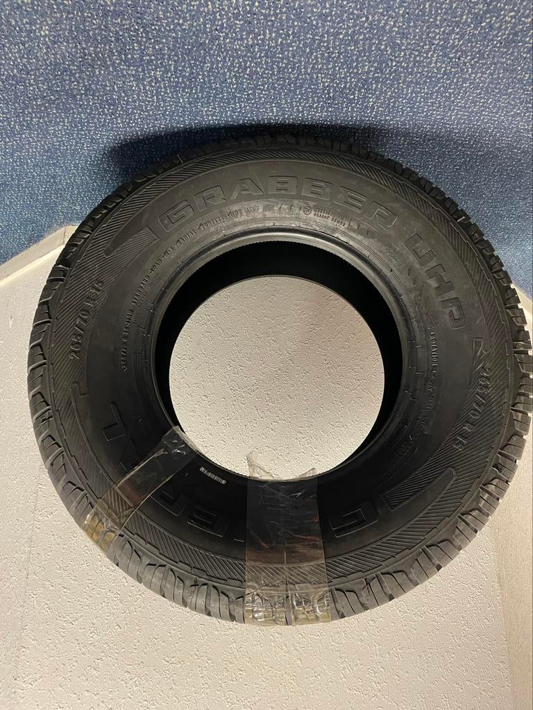 NIEUW! Auto band “Grabber UHP 265/70 R15 112H voor €89,99, Ophalen of Verzenden, Nieuw, Band(en)