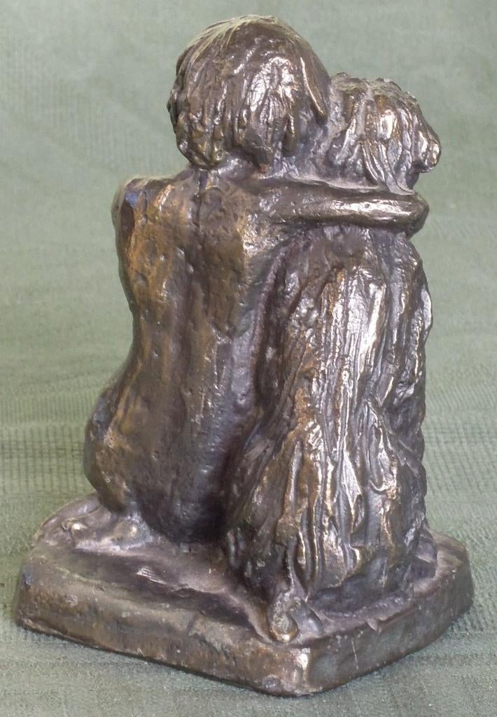 Nr. DK7: Bronzen beeldje van meisje met hondje, Ophalen of Verzenden, Zo goed als nieuw, Mens
