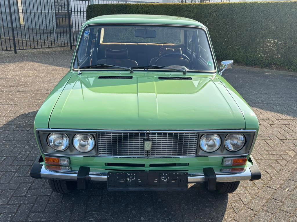 Prachtige Lada 1500 S Sedan uit 1983, weinig km, 1e lak, foto 7