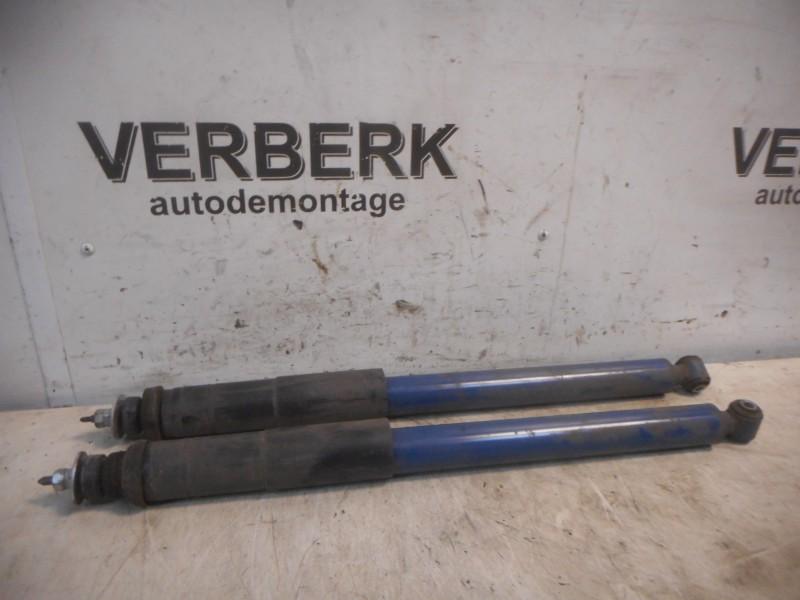 Schokbrekerset Achter Mercedes-Benz C (W203) 2001, Gebruikt, Mercedes-Benz AG, Mercedes-Benz, Mercedesstraße 120, Stuttgart 70372, , Duitsland