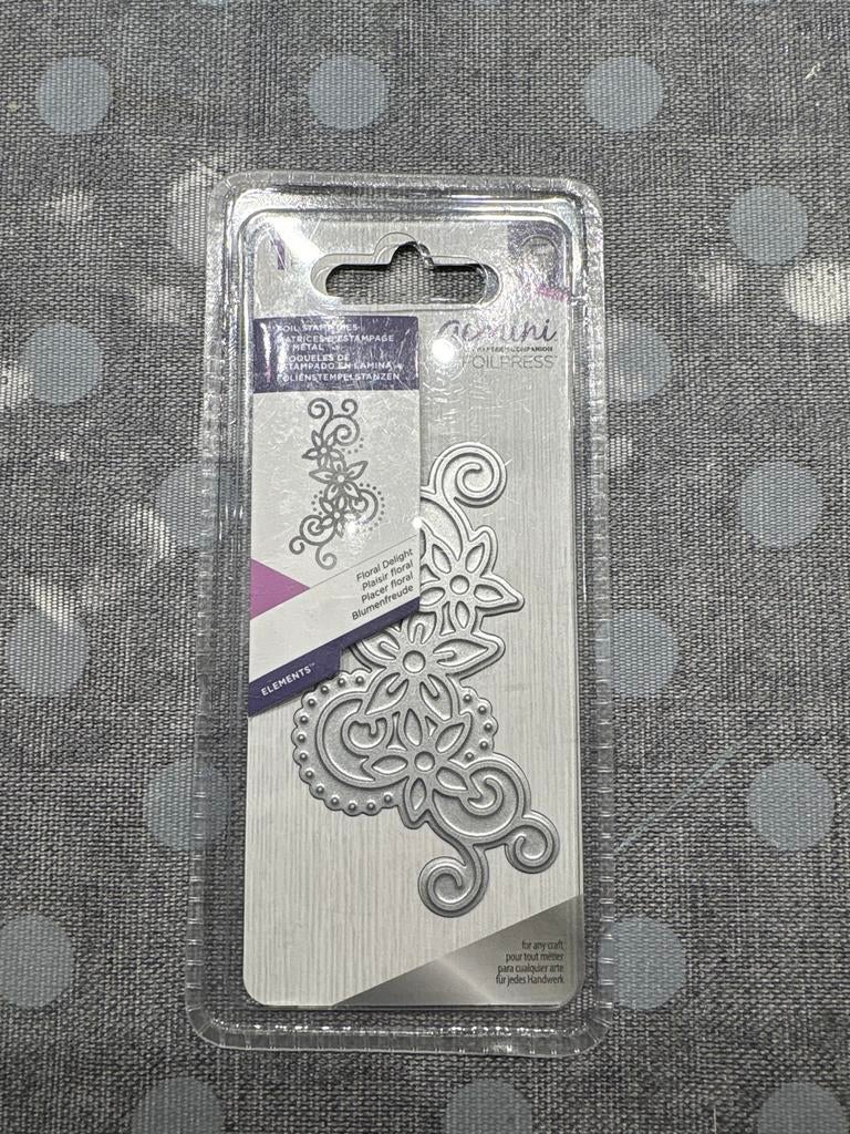 Gemini Floral Delight Foil Stamp Die - Nieuw!, Ophalen of Verzenden, Nieuw, Frame of Mal, Overige merken