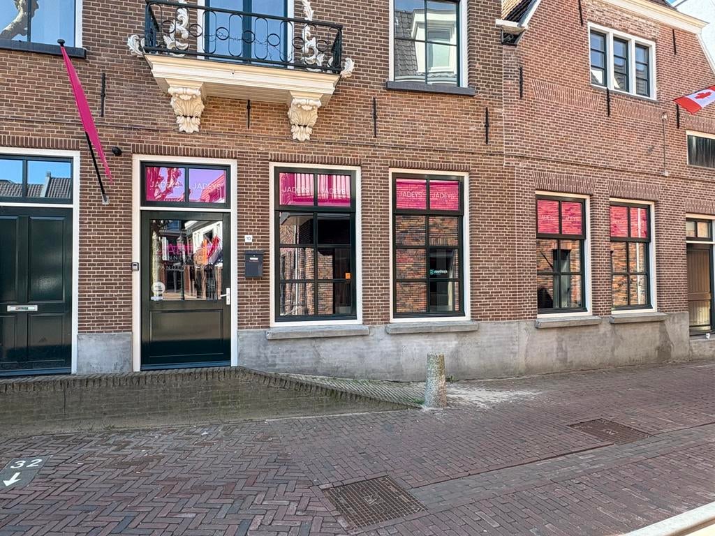 Foto 7 van Zonnestudio ter overname in Lochem