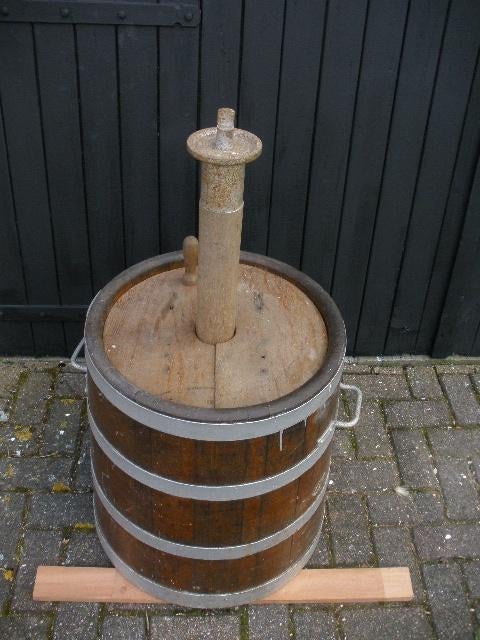 Oude karnton karn ton, Ophalen
