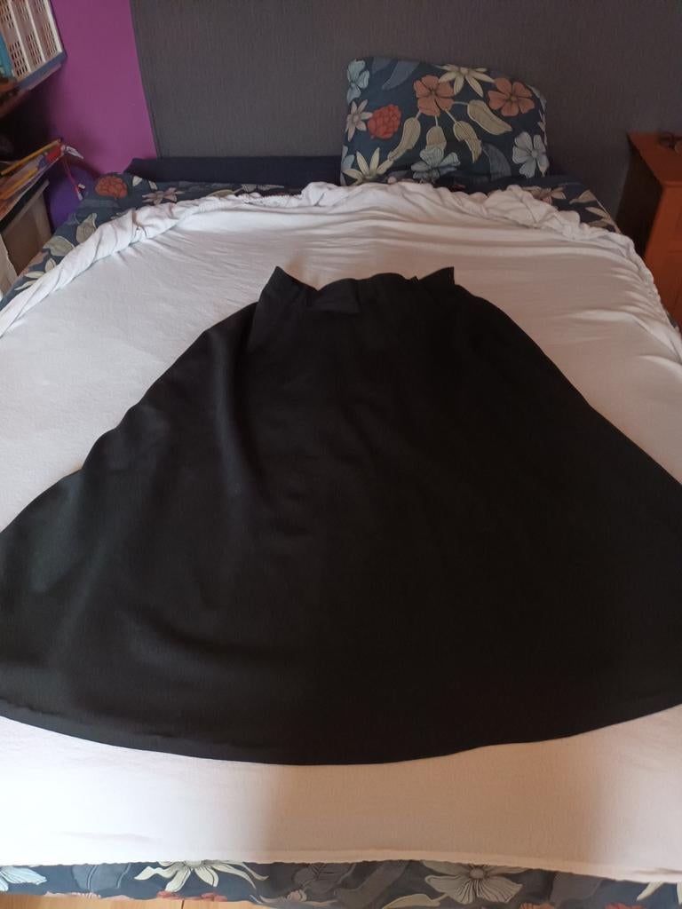 Lange zwarte rok voor Castle fest maat 48/50, Ophalen of Verzenden, Zo goed als nieuw, Maat 46/48 (XL) of groter