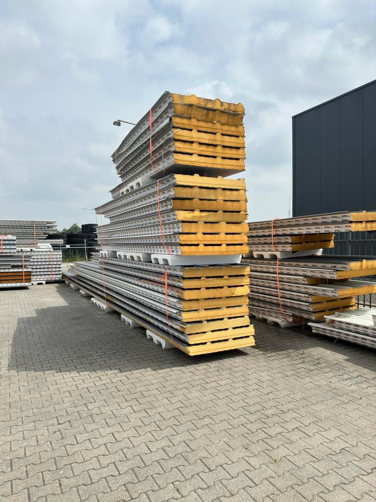 B-keus Sandwichpanelen 130mm RC-6,37 €17,50 283,36m2, Ophalen, Zo goed als nieuw, Overige materialen, 100 mm of meer