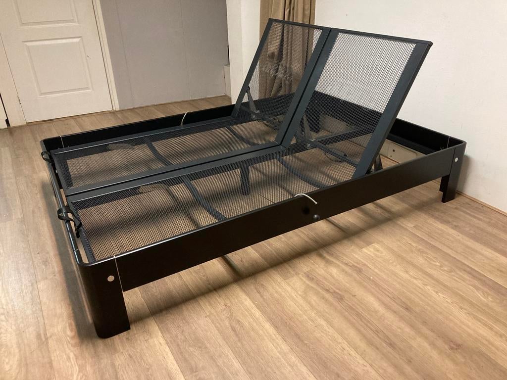 Auping auronde 140x200, Huis en Inrichting, Slaapkamer | Bedden, Ophalen, Verstelbaar, Zwart, Tweepersoons