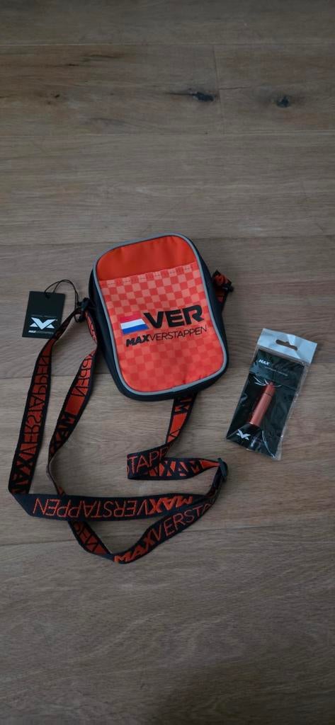 Max Verstappen Tasje - Nieuw!, Nieuw, Ophalen of Verzenden, Overige maten, Oranje