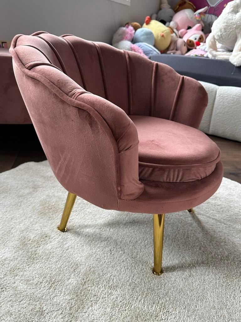 Velvet schelp fauteuil (kinderstoel), Huis en Inrichting, Fauteuils, Ophalen, Minder dan 75 cm, Zo goed als nieuw, Stof