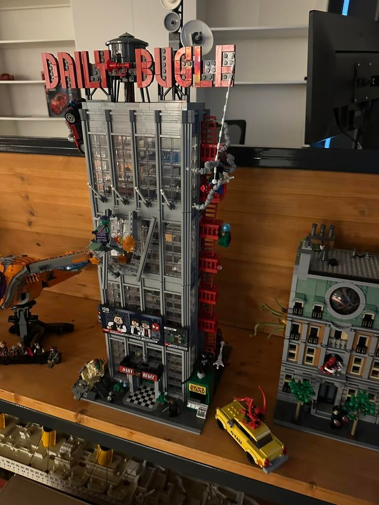 Lego 76178 daily bugle, Ophalen of Verzenden, Zo goed als nieuw