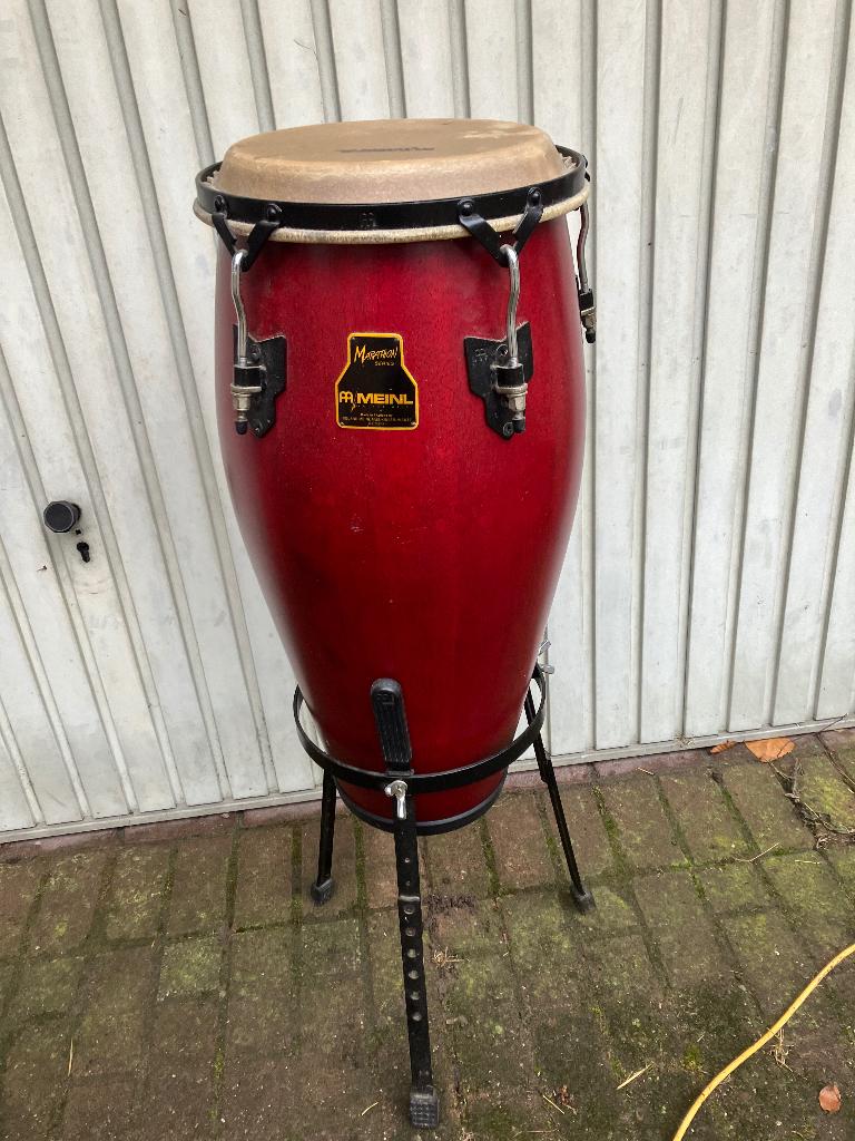 Conga’s met individueel statief, Ophalen, Zo goed als nieuw, Overige soorten