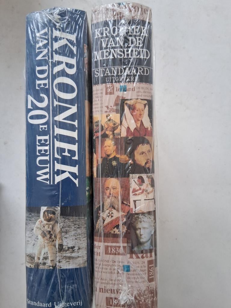 Kroniek van de 20e Eeuw & Kroniek van de Mensheid, Boeken, Ophalen of Verzenden