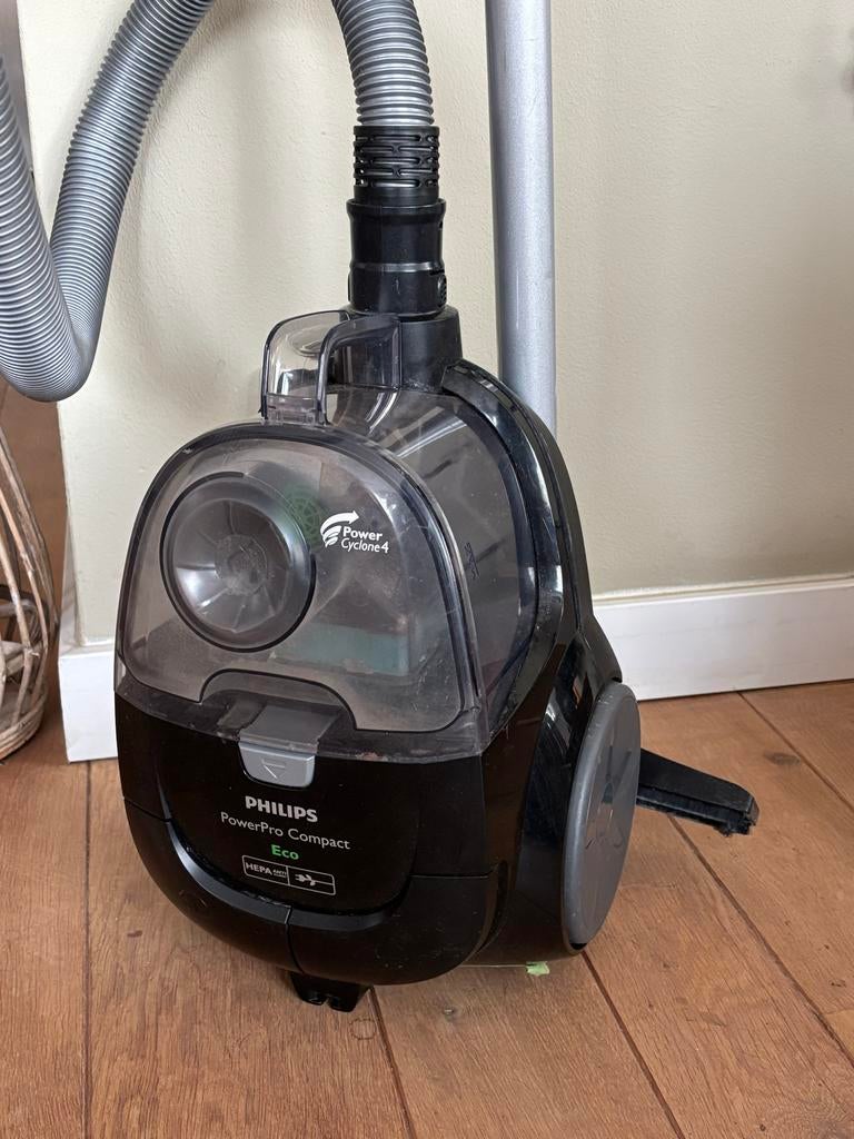 Philips PowerPro Compact Stofzuiger, Witgoed en Apparatuur, Stofzuigers, Ophalen, Gebruikt, Reservoir, Minder dan 1200 watt