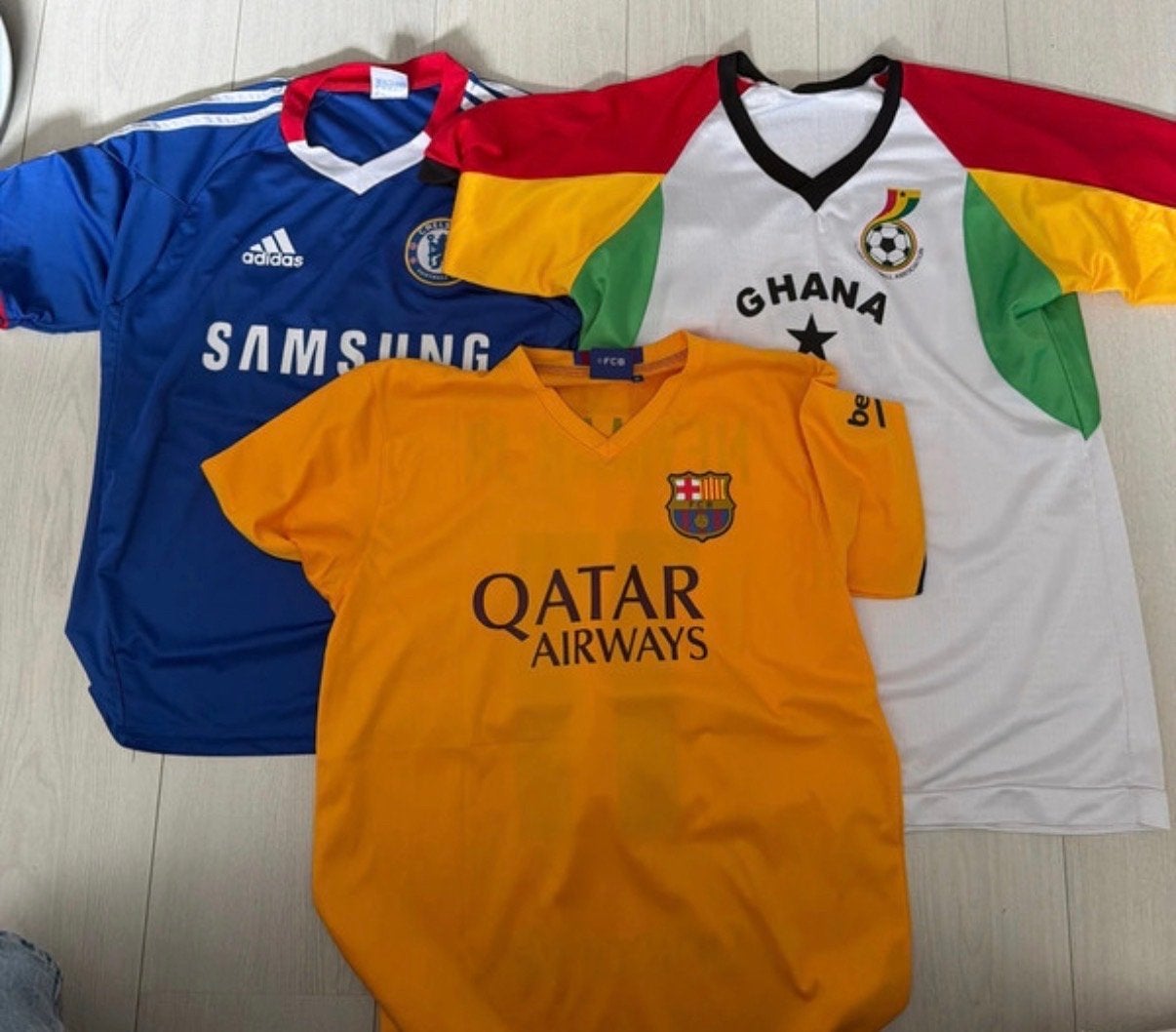 Voetbalshirts: Chelsea (Drogba), Barcelona (Neymar), Ghana (, Sport en Fitness, Voetbal, Maat M, Ophalen of Verzenden, Zo goed als nieuw