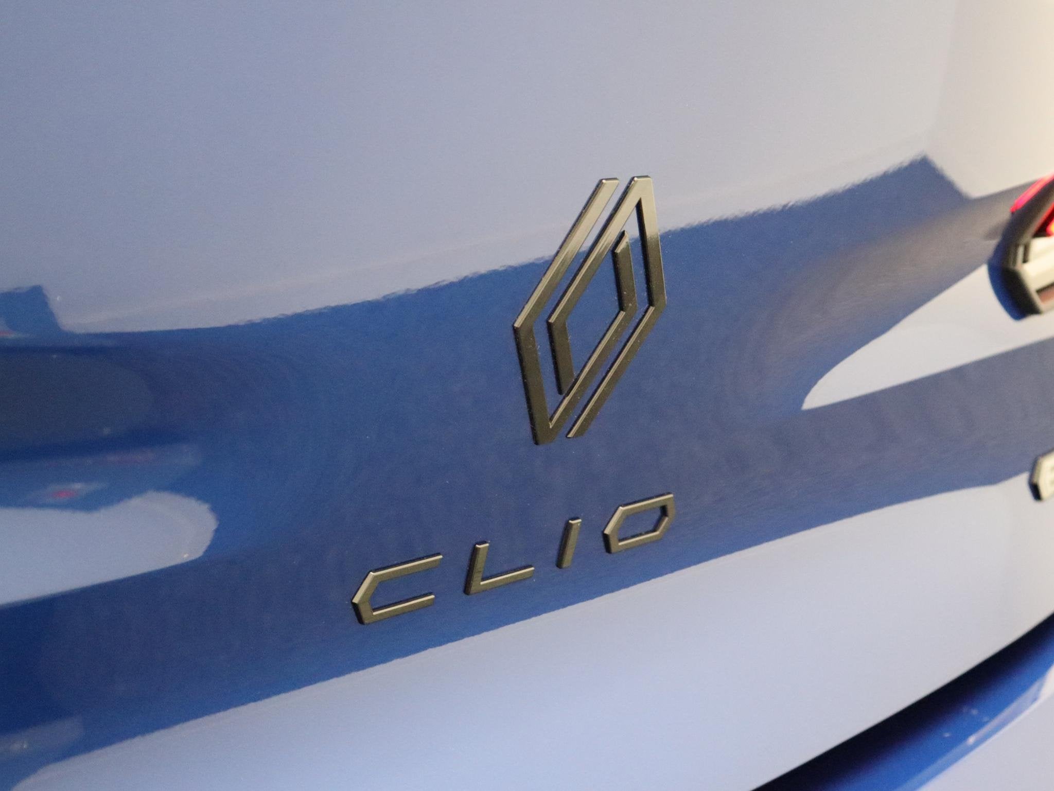 Renault Clio TCe 115pk techno | Vijf jaar garantie | Stoelve, Auto's, Voorwielaandrijving, Dealer onderhouden, Stof, Euro 6