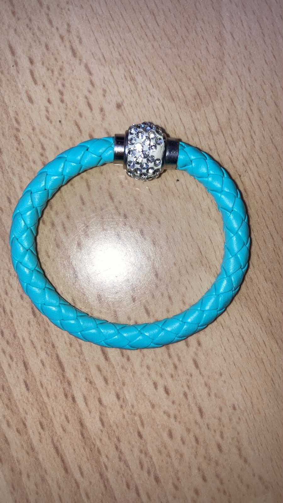 Turquoise Gevlochten Leren Armband met Strass Sluiting, Ophalen, Blauw, Leer, Zo goed als nieuw