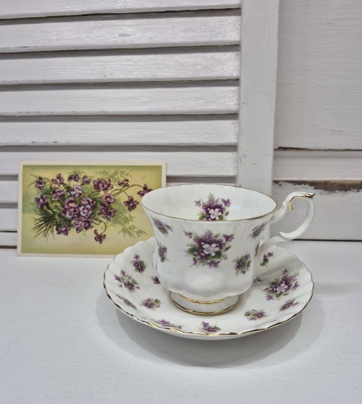 Royal Albert herenkop, Sweet violets, Antiek en Kunst, Ophalen of Verzenden