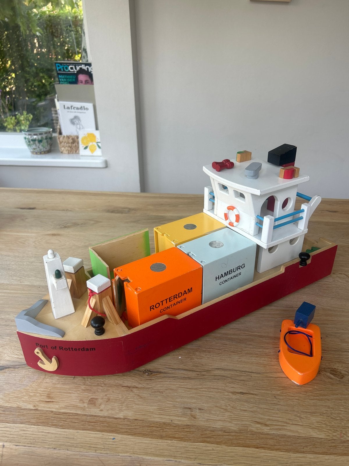Groot Houten speelgoed containerschip met containers, Ophalen, Gebruikt