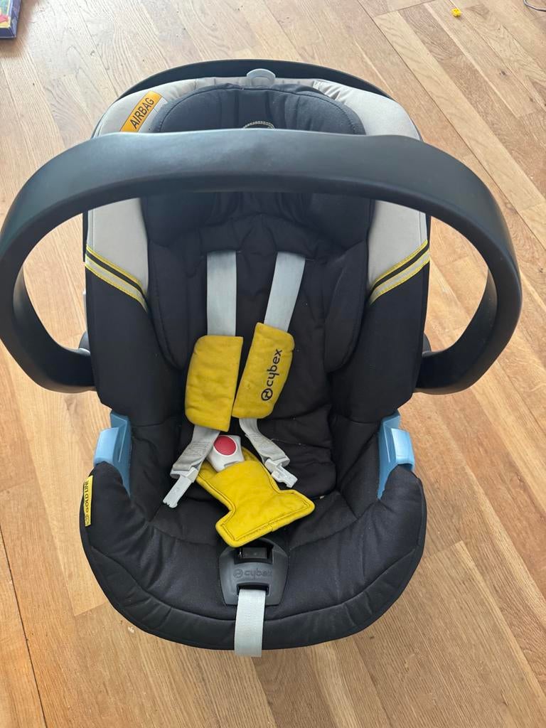 Cybex Aton 3 Autostoel - Zwart/Geel, Overige merken, Verstelbare rugleuning, Ophalen of Verzenden, 0 t/m 13 kg