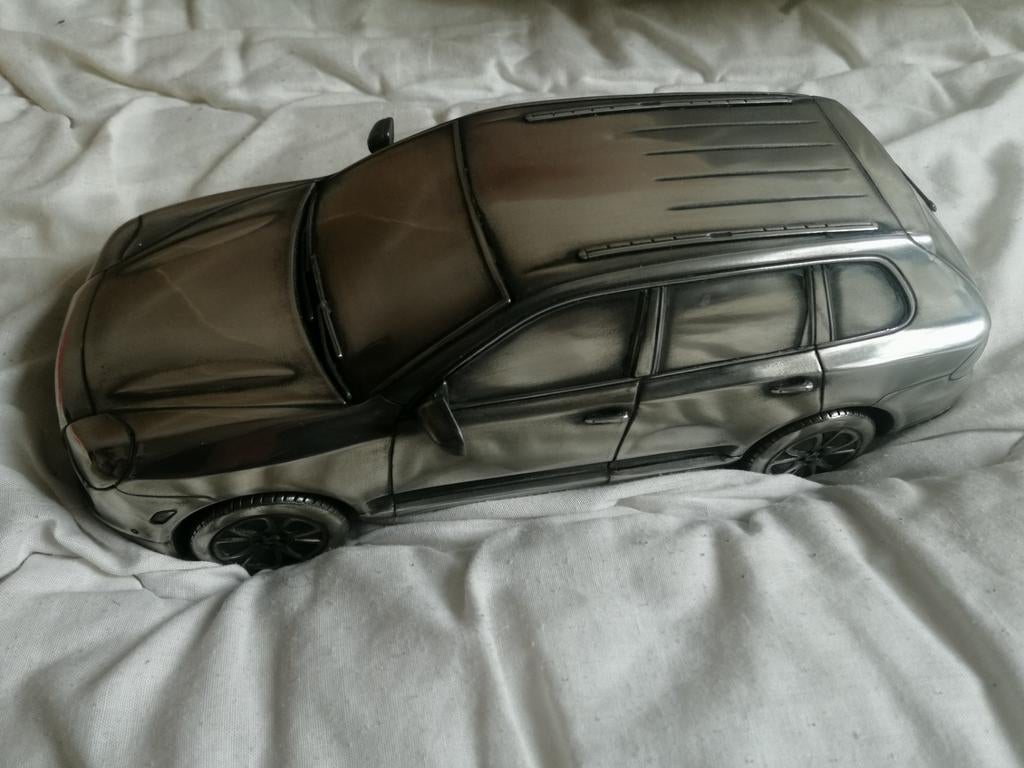 Zeldzaam Porsche Cayenne model, Hobby en Vrije tijd, Modelauto's | 1:18, Verzenden, Overige merken