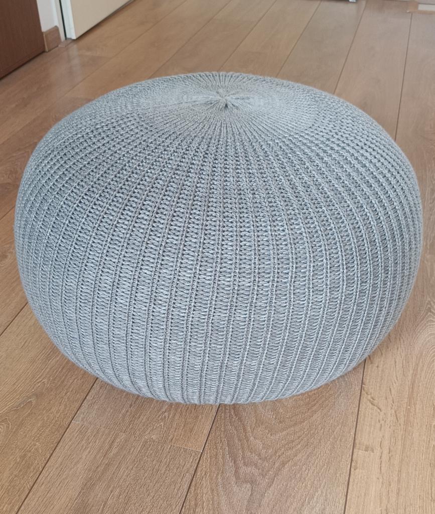 Sandared poef IKEA grijs, Huis en Inrichting, Rond, Minder dan 50 cm, Ophalen of Verzenden, Zo goed als nieuw