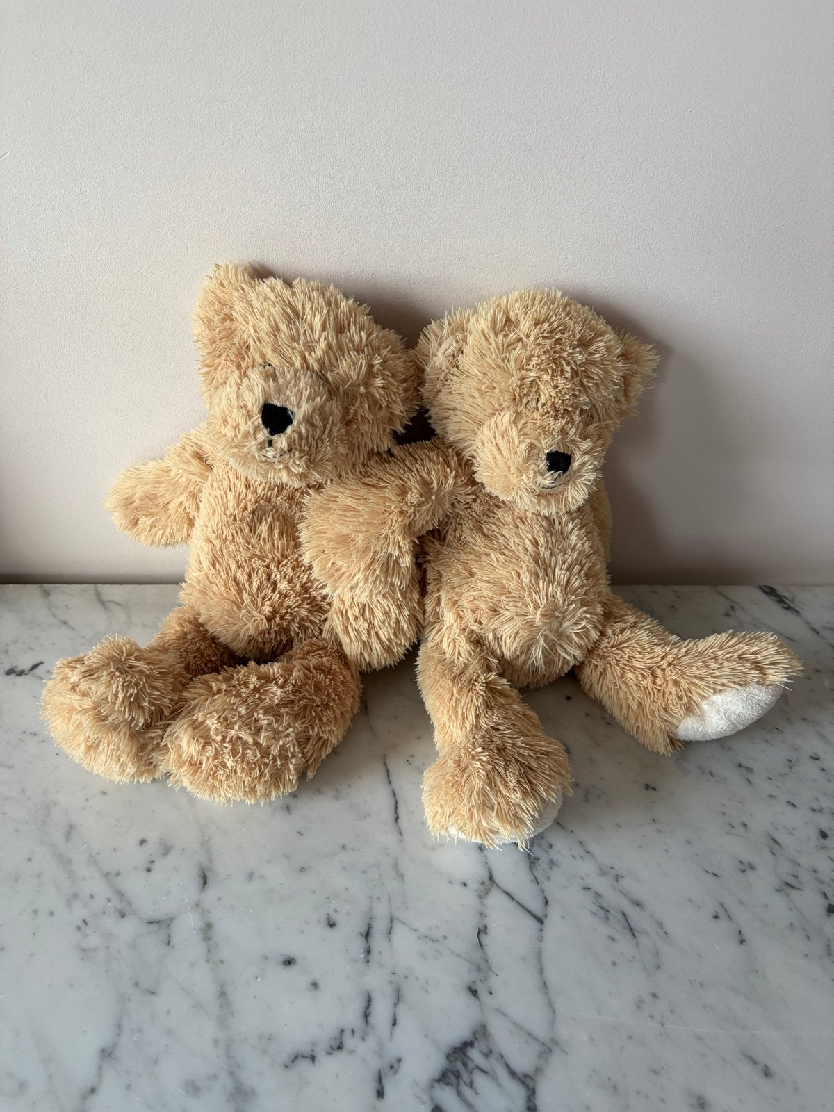 Twee zachte knuffelberen, Beer, Ophalen of Verzenden, Zo goed als nieuw, Middelgroot (20 tot 80 cm)