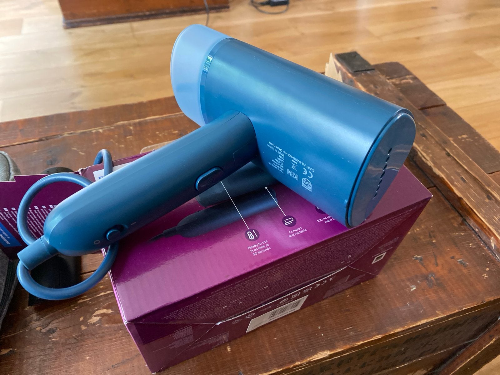 Philips Handheld Steamer 3000 Series - Nieuw in doos, Ophalen of Verzenden, Nieuw, Kledingstomer