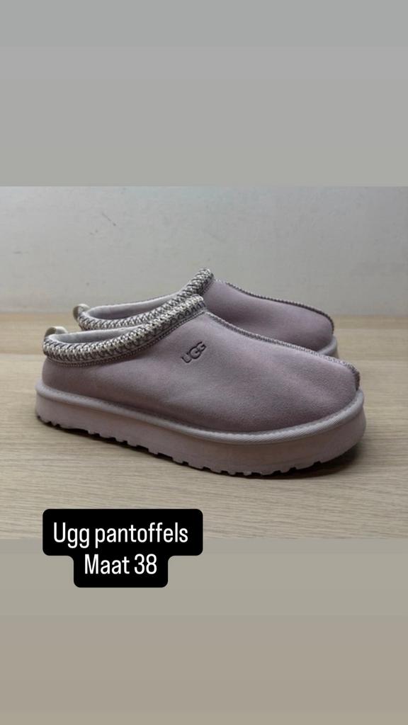 Ugg pantoffels, Ophalen of Verzenden, Zo goed als nieuw, Pantoffels of Sloffen
