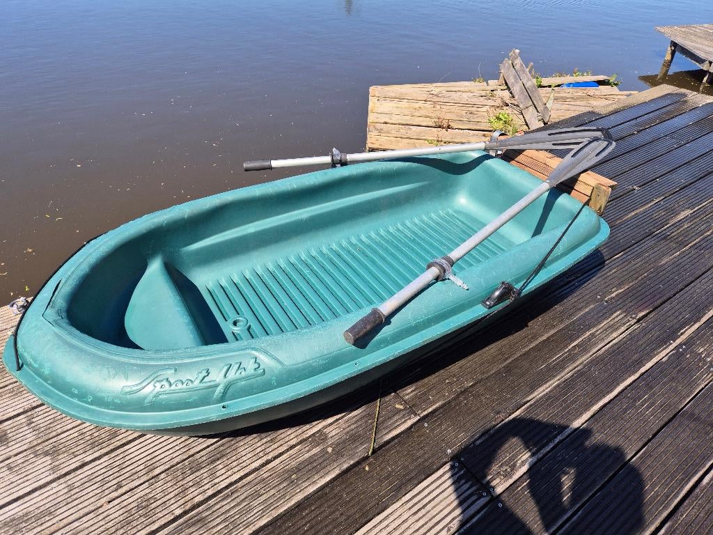 BIC kunststof boot met roeispanen + elektrisch motortje, Watersport en Boten, Ophalen, Gebruikt, Enkelbladige peddel