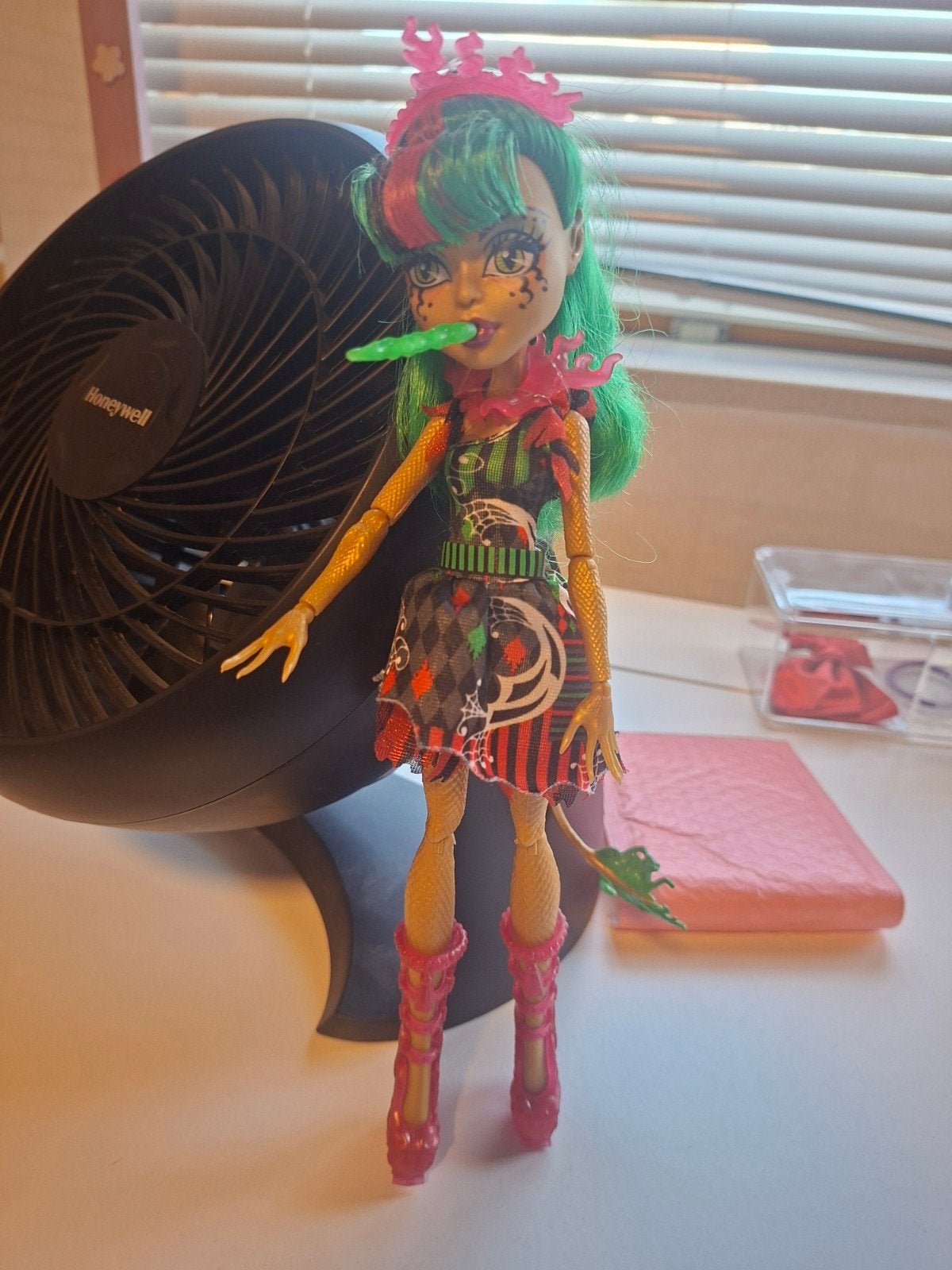 Monster high Freak Du Chic Jinafire Long pop/doll, Ophalen of Verzenden, Zo goed als nieuw, Pop