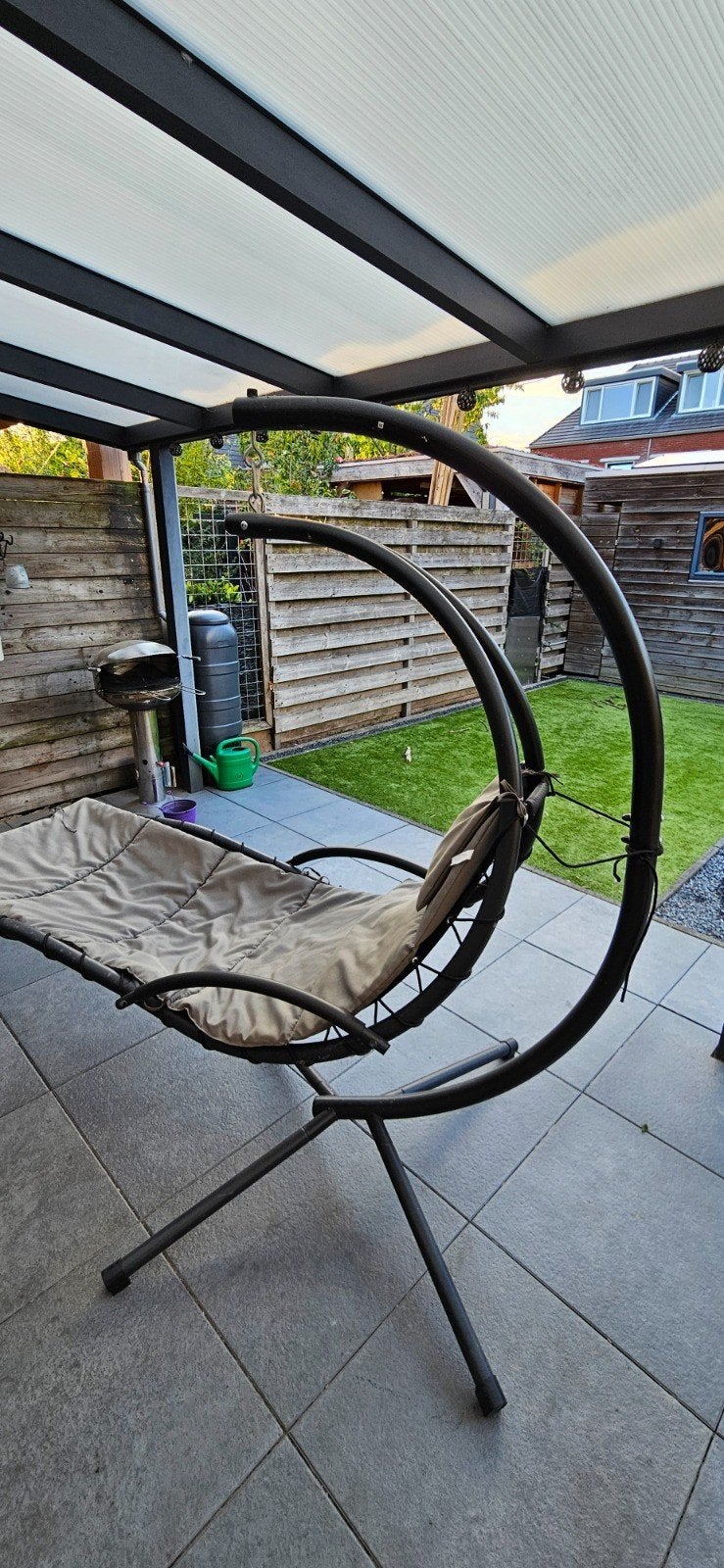 zit/lig hangstoel, Tuin en Terras, Ophalen, Zo goed als nieuw, Met standaard, Eenpersoons