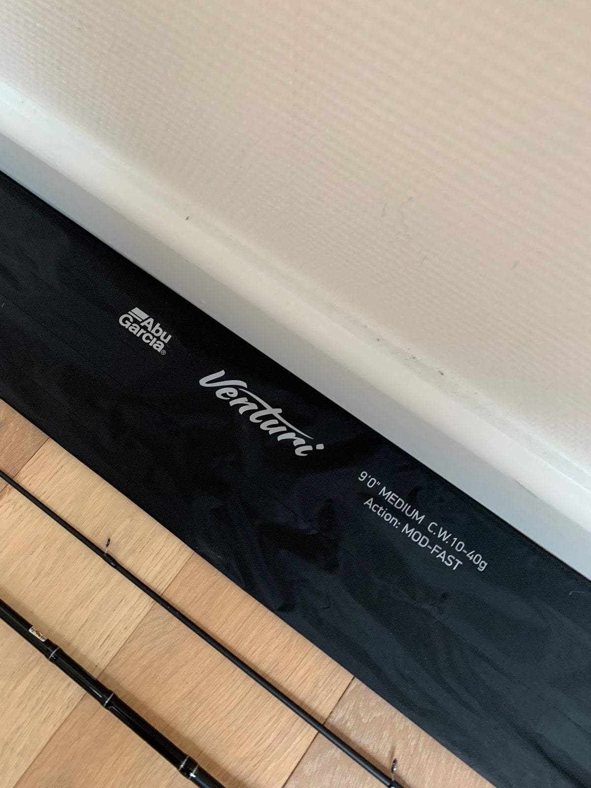 Nieuwe Abu Garcia Venturi V2 spinhengel, 2.70m & 10-40 gr, Abu garcia, Werphengel, Nieuw, Ophalen of Verzenden