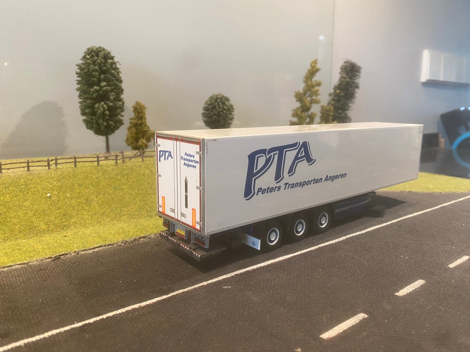Koeloplegger van PTA Peters Transporten Angeren, Ophalen of Verzenden, Zo goed als nieuw, Bus of Vrachtwagen, Wsi