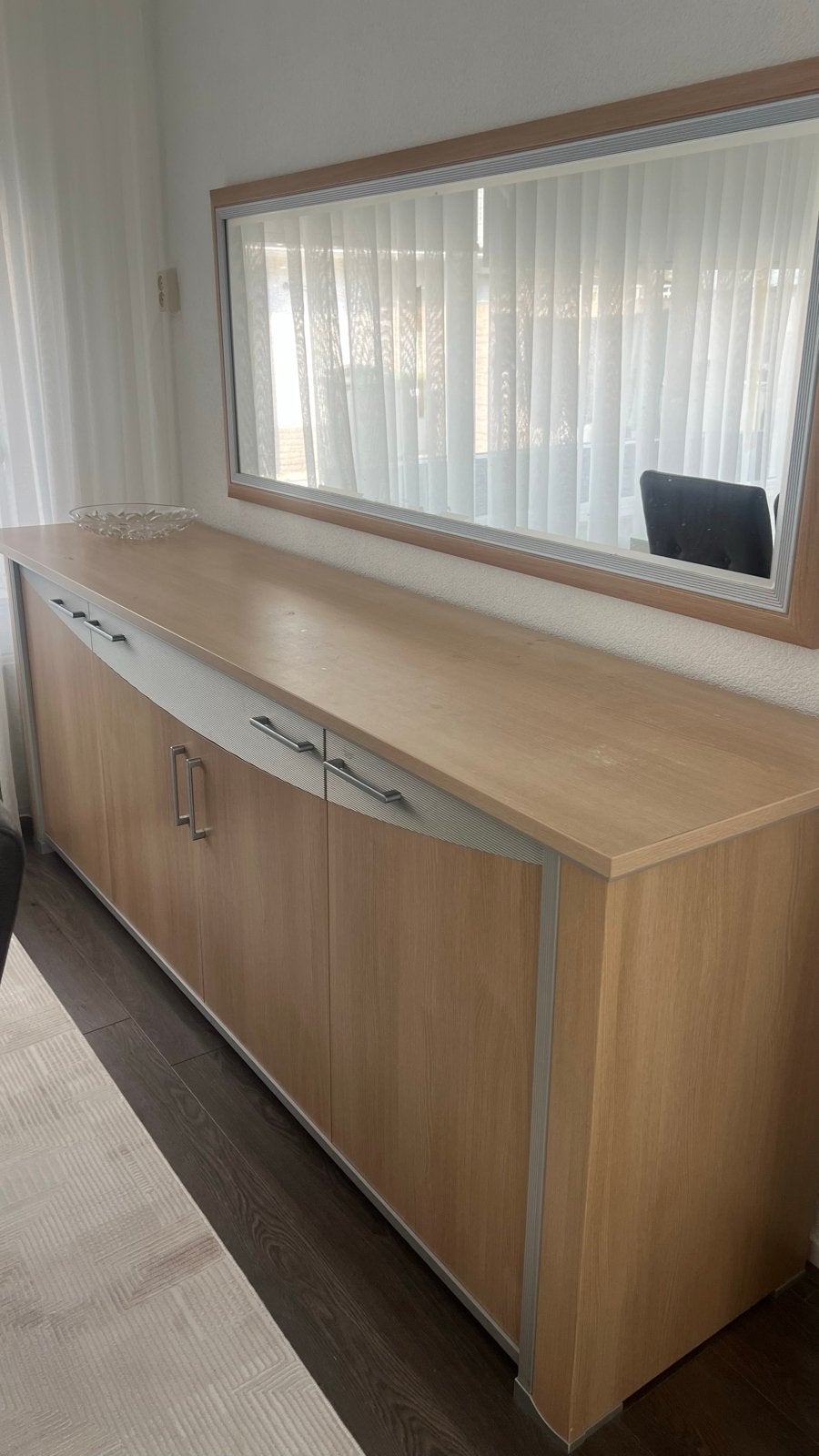 Oude dressoir met spiegel, opknapper, Ophalen