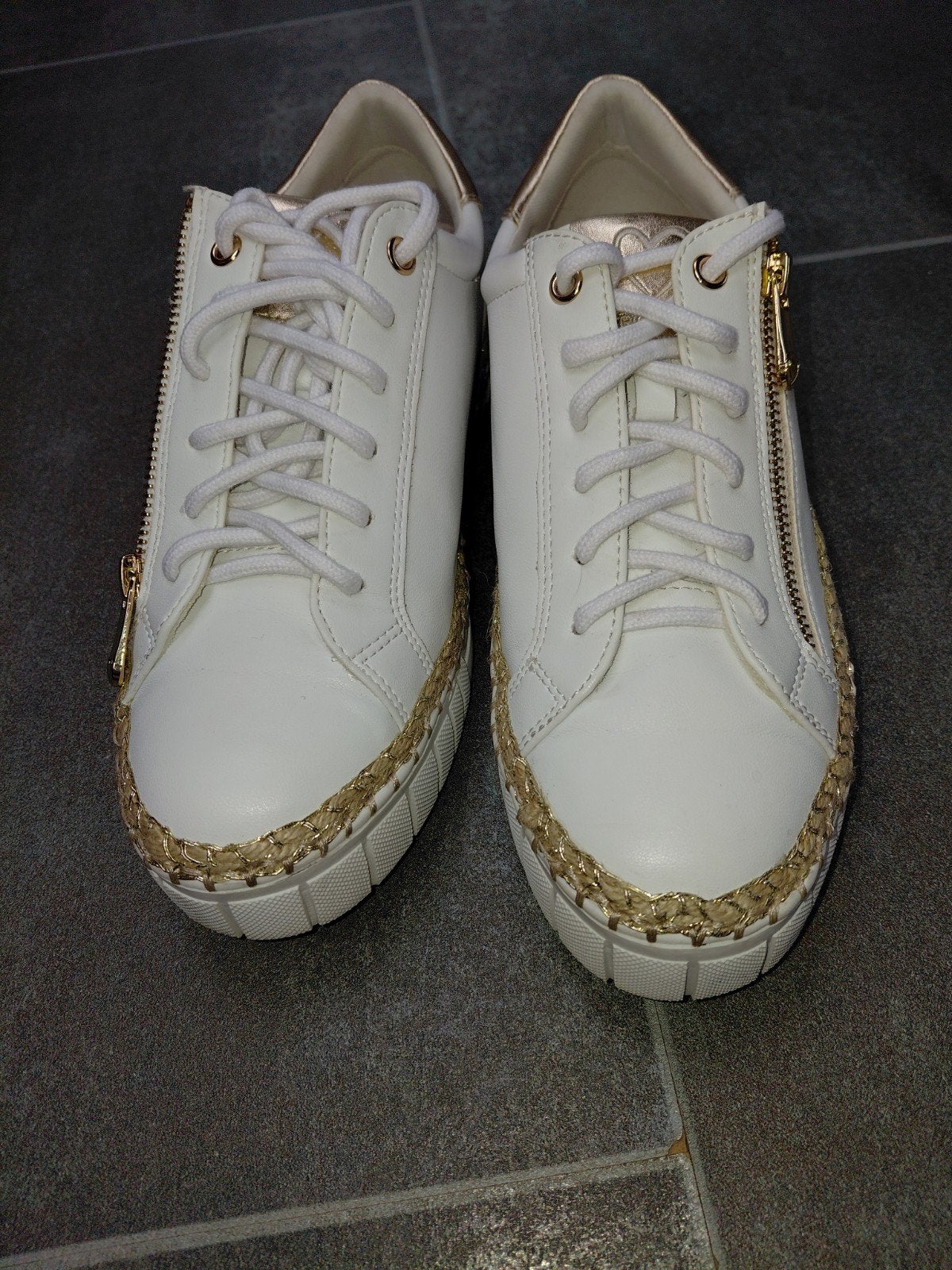 Nieuwe Marco Tozzi sneakers maat 40, Wit, Marco Tozzi, Nieuw, Ophalen of Verzenden