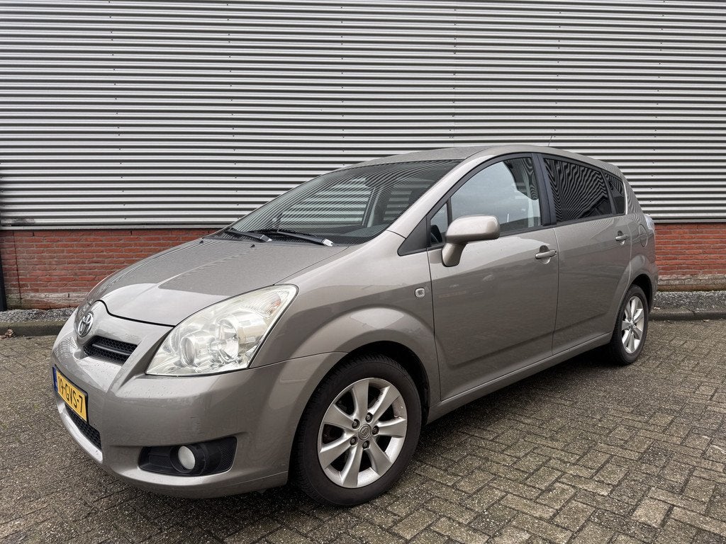 Toyota Verso 1.8 VVT-i Luna | Airco | Cruise Control | Trekh, Auto's, Toyota, Gebruikt, 4 cilinders, Beige, Origineel Nederlands