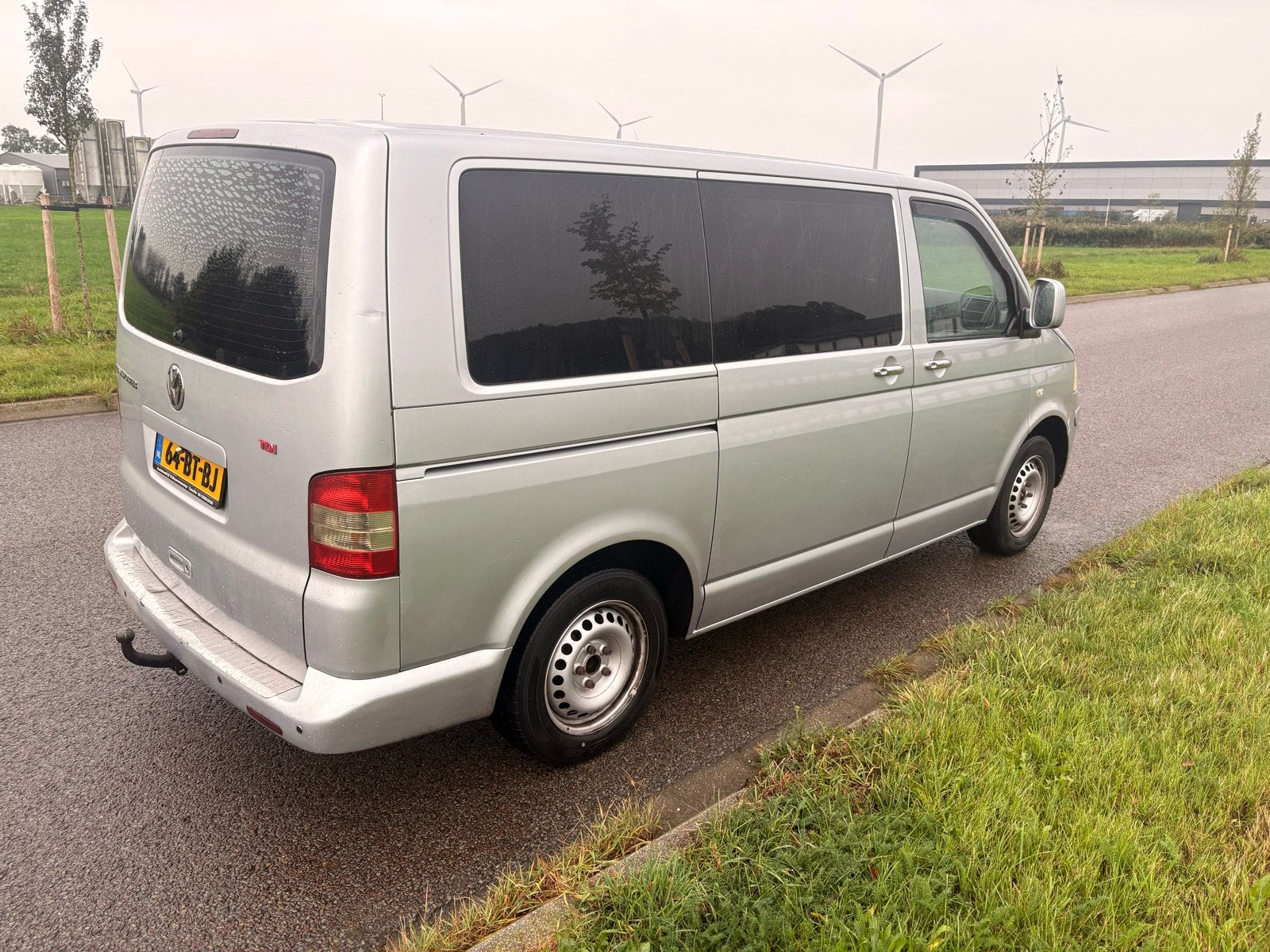 Volkswagen Transporter Kombi 2.5 TDI 96KW DC 1.0 AUT 2005, Auto's, Volkswagen, 2500 kg, Origineel Nederlands, Diesel
