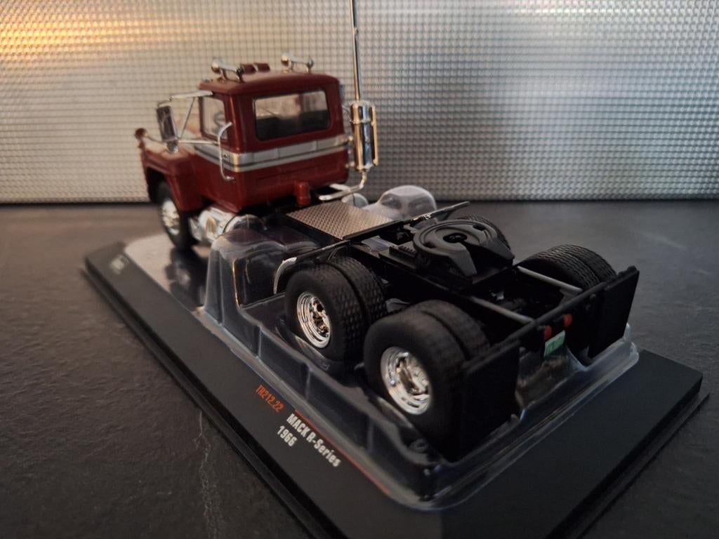 Mack R series 1966 Schaal 1:43, Hobby en Vrije tijd, Modelauto's | 1:43, Overige merken, IXO, IXO, IXO