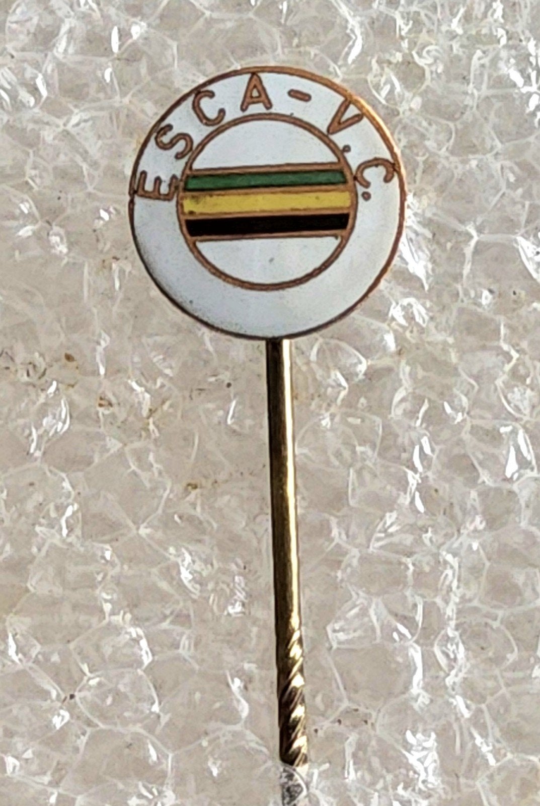 Emaille Speldje ESCA-V.C. (Enka Sport Club Arnhem), Ophalen of Verzenden, Gebruikt, Overige onderwerpen, Speldje of Pin
