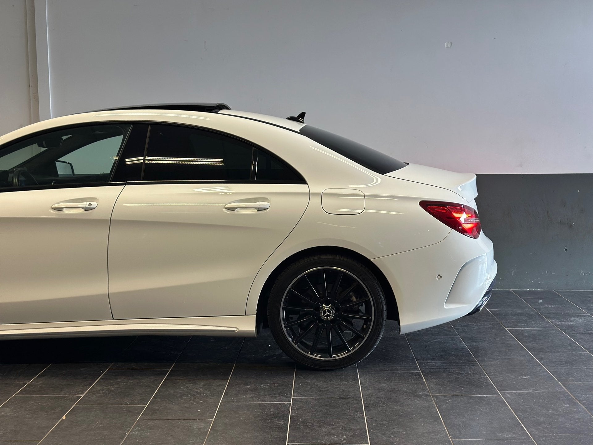 Foto 6 van Mercedes-Benz CLA-klasse 200 Business AMG , Night , Pano , F
